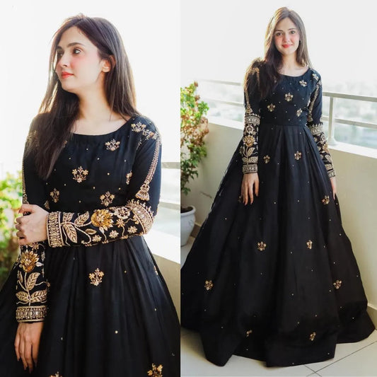 2 Pcs Women's Stitched Chiffon Sequins Embroidered Maxi Suit